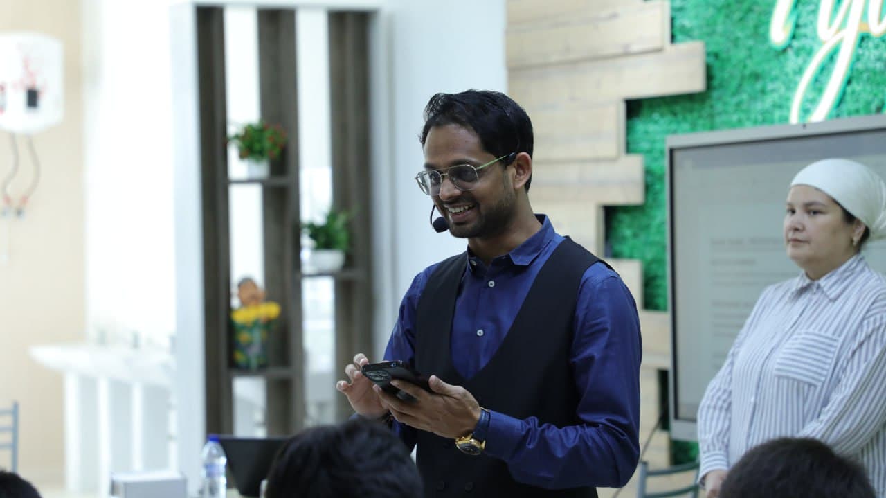 Mohammad Ashfak - Let's Connect